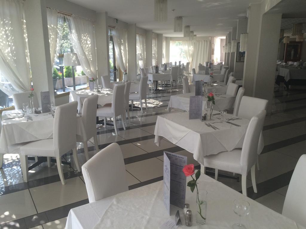 Hotel La Perla Ρίβα ντελ Γκάρντα Εξωτερικό φωτογραφία