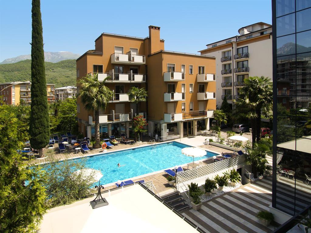 Hotel La Perla Ρίβα ντελ Γκάρντα Εξωτερικό φωτογραφία