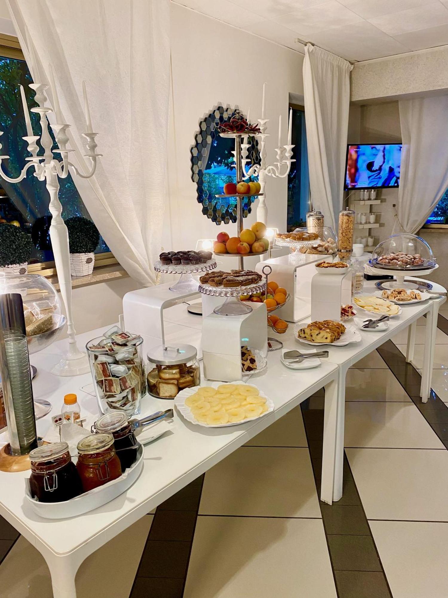 Hotel La Perla Ρίβα ντελ Γκάρντα Εξωτερικό φωτογραφία